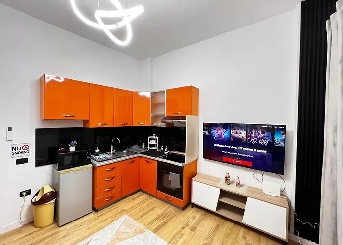 Cozy Lägenhet Tirana